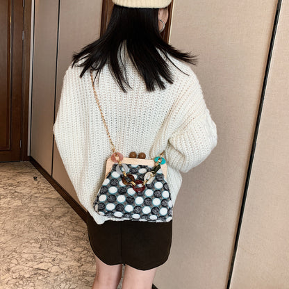 Solid Wood Clip Shoulder Bag Women Plush Color Matching Messenger Bag